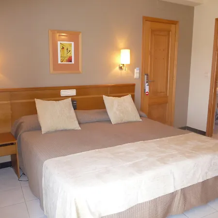 Hotell Atalaya I Portonovo