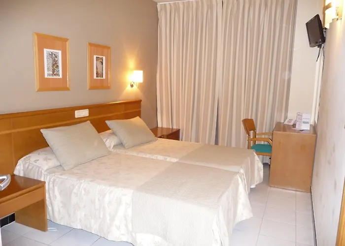 Atalaya I Hotel 2*